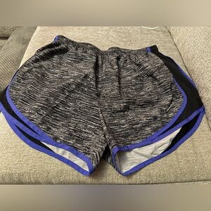 Women's Black and Purple Athletic Shorts Large